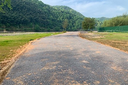 安徽宁国景区和凤阳县生态超疏水土路和天井