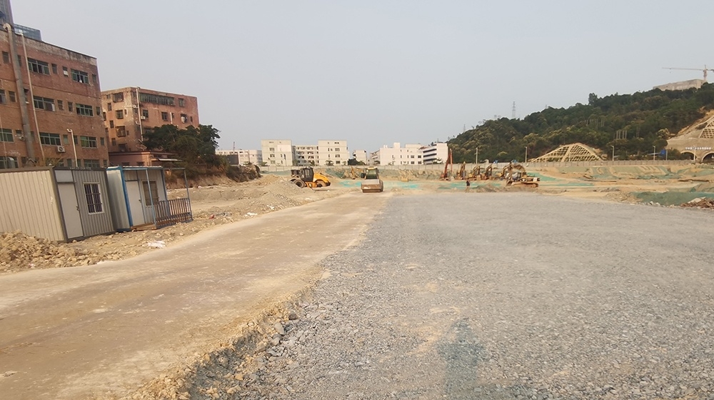 丽江龙岗区云科智慧园生态超疏水土施工便路